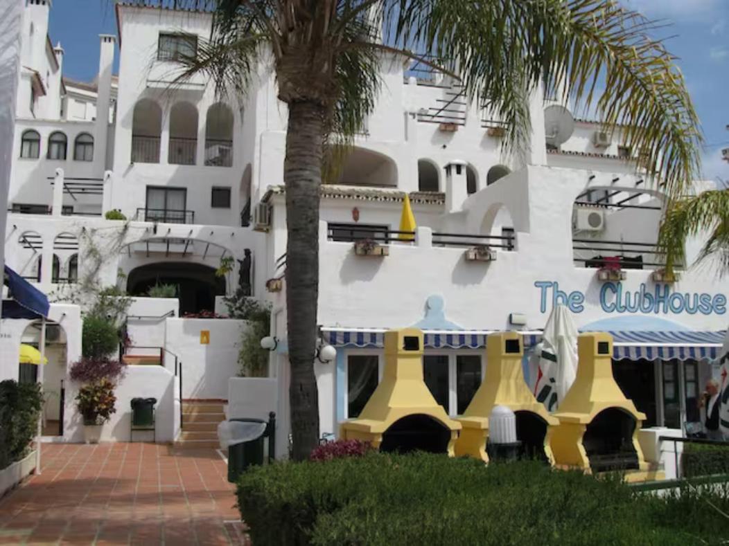 Pueblo Evita Apartment In Exclusive Holiday Complex Benalmadena Ngoại thất bức ảnh